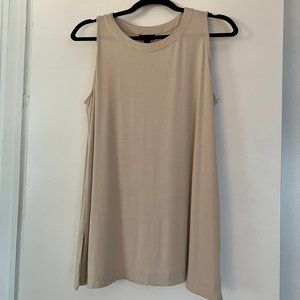 New JJill Beige Tunic Tank Top with side slits